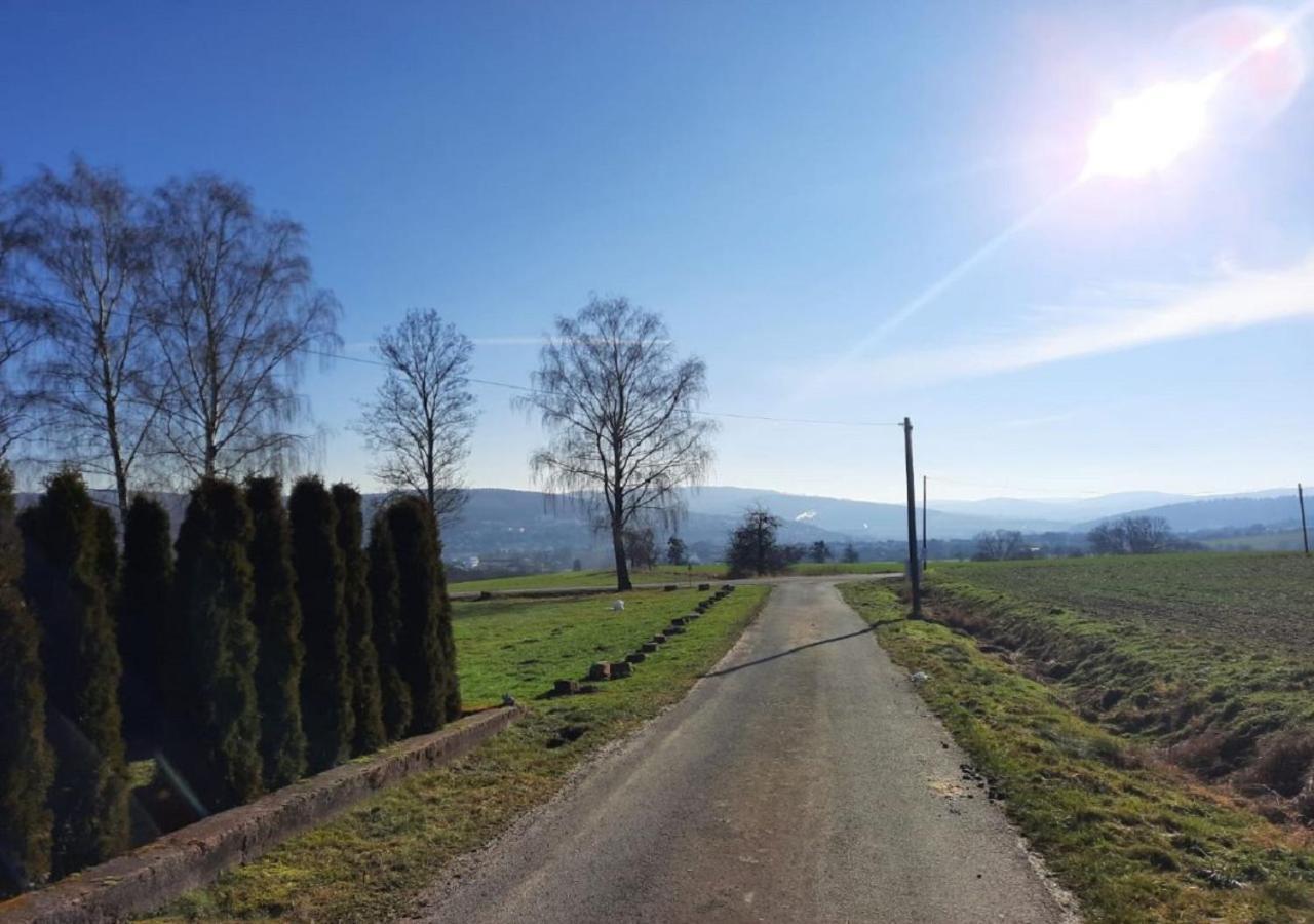 Exklusive Naturoase Direkt Am Ars Natura Wanderweg Mit Panoramablick Auf Melsungen Exteriör bild